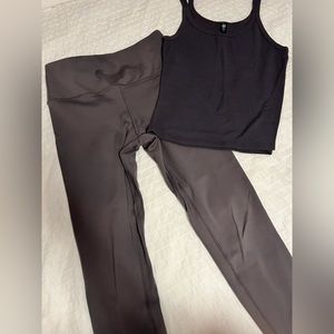 Kgmtl x Ardene move collection steel mauve size large